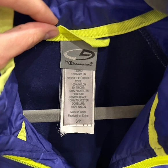 C9 by Champion venture loft purple jacket  size small - Picture 4 of 4